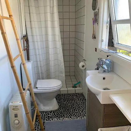 Cozy Near Hasmark Semesterbostad